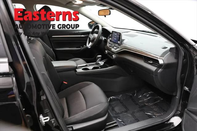 2023 Nissan Altima SV FWD