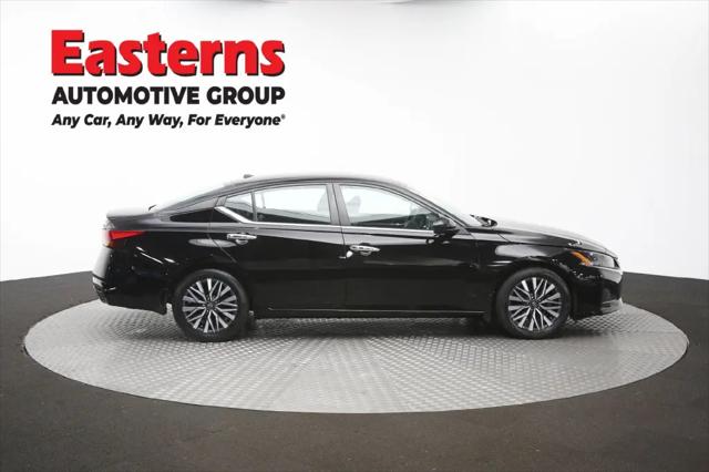 2023 Nissan Altima SV FWD