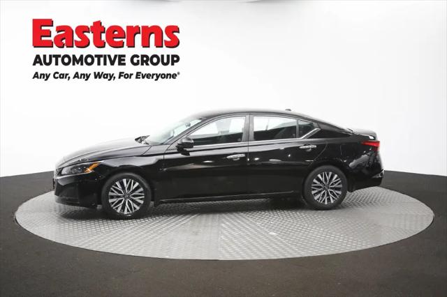 2023 Nissan Altima SV FWD