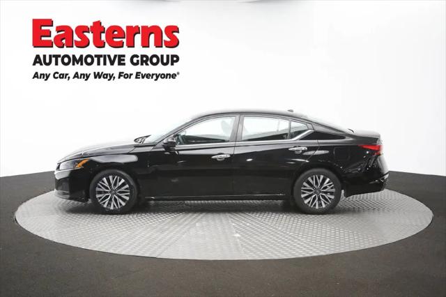 2023 Nissan Altima SV FWD