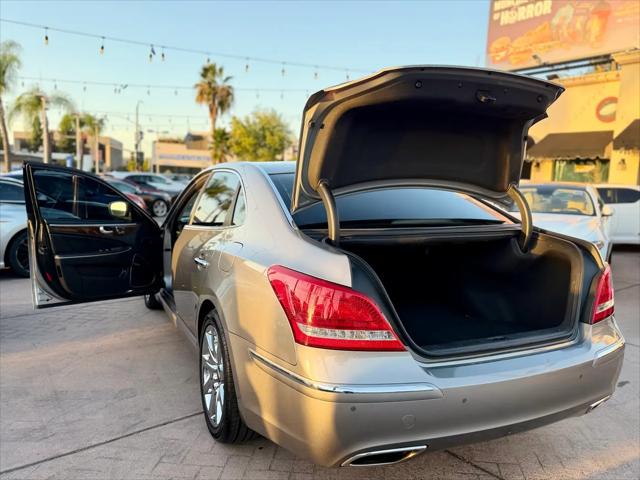 2011 Hyundai Equus Signature
