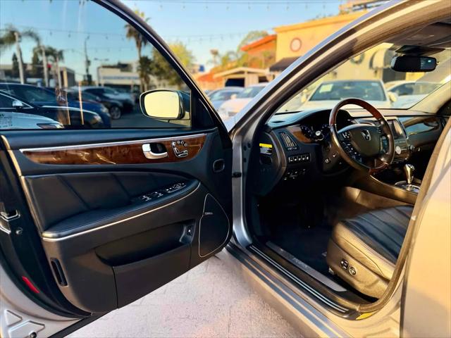 2011 Hyundai Equus Signature