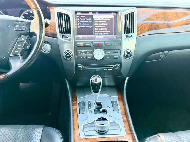 2011 Hyundai Equus Signature