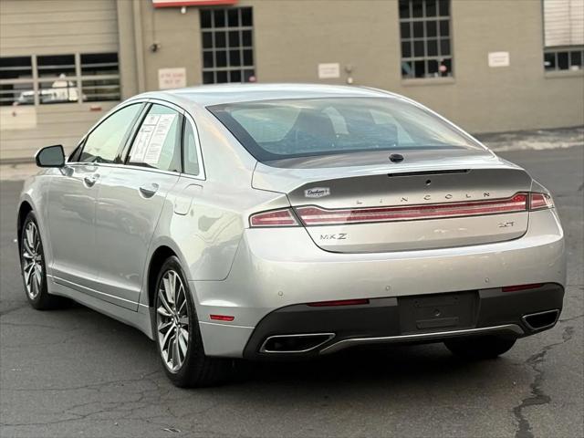 2017 Lincoln MKZ Select
