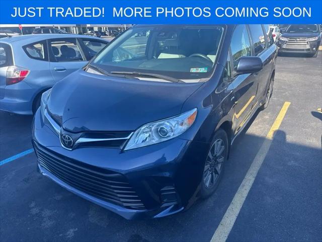 2020 Toyota Sienna LE for sale in Plains, PA