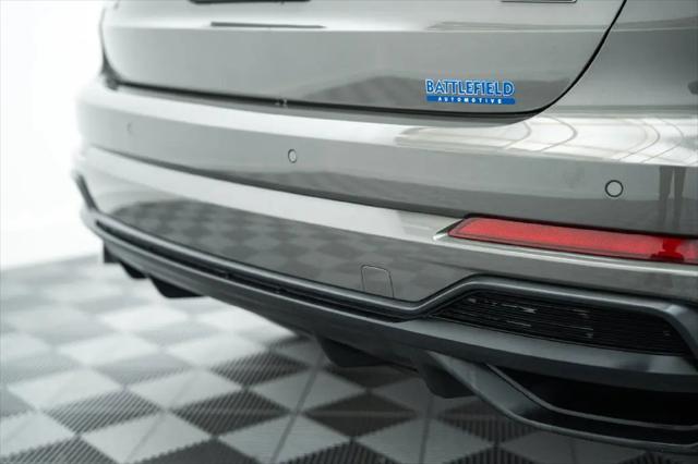 2020 Audi Q3 Prestige 45 TFSI S line quattro Tiptronic