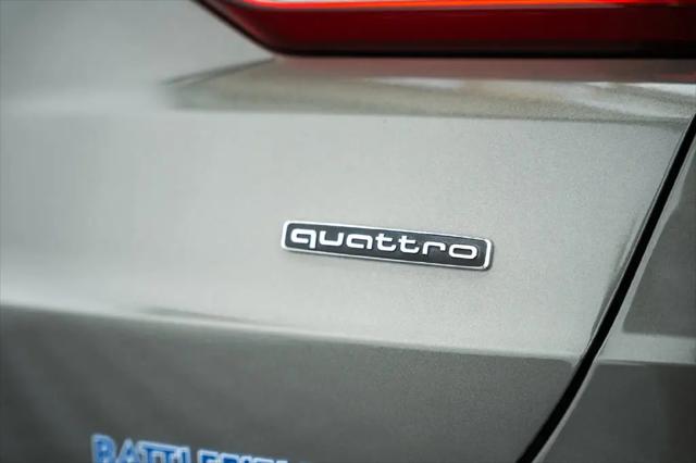 2020 Audi Q3 Prestige 45 TFSI S line quattro Tiptronic