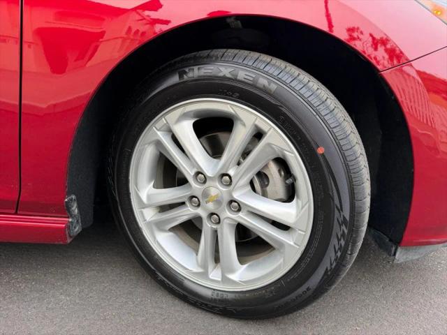 2017 Chevrolet Cruze LT Auto