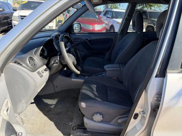 2002 Toyota RAV4 Base