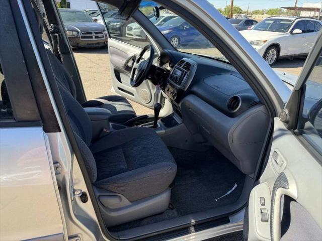 2002 Toyota RAV4 Base