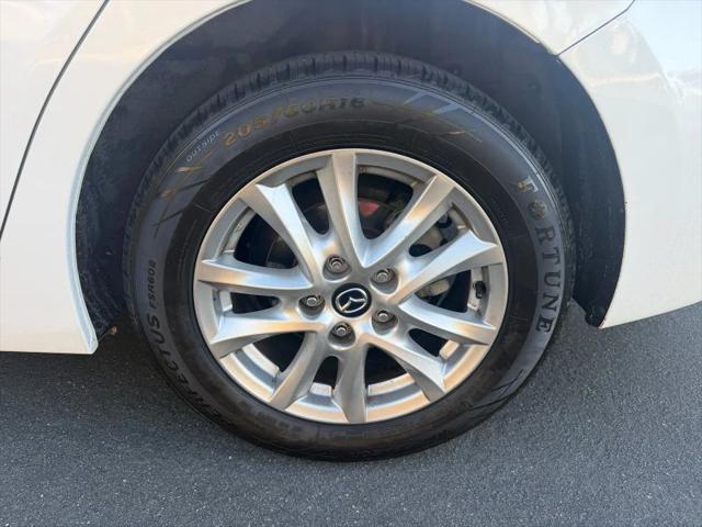 2015 Mazda Mazda3 i Grand Touring