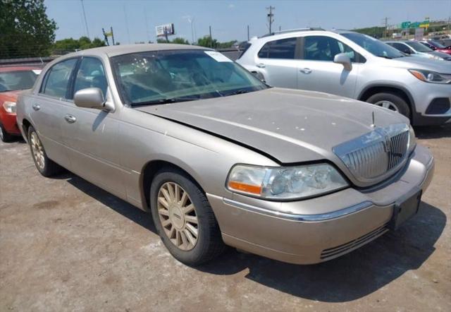 2003 Lincoln Town Car Executive for sale in Perkins, OK