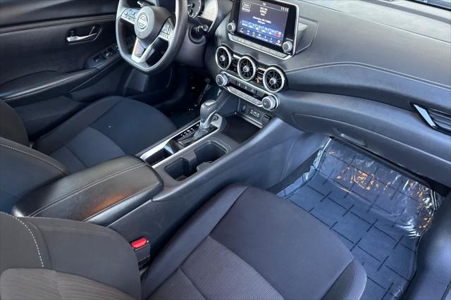 2024 Nissan Sentra SV Xtronic CVT
