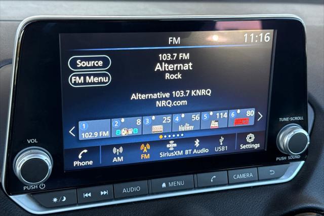2024 Nissan Sentra SV Xtronic CVT