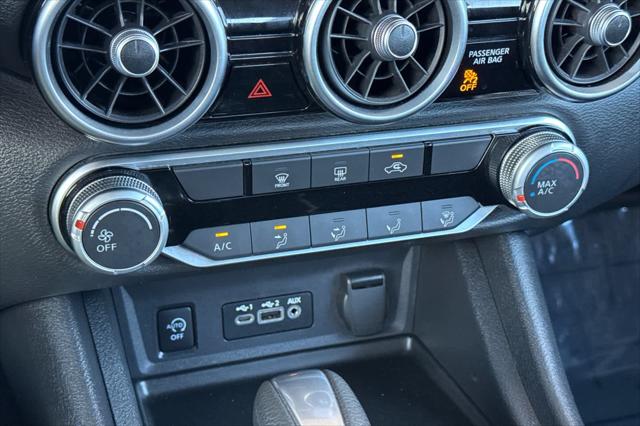 2024 Nissan Sentra SV Xtronic CVT