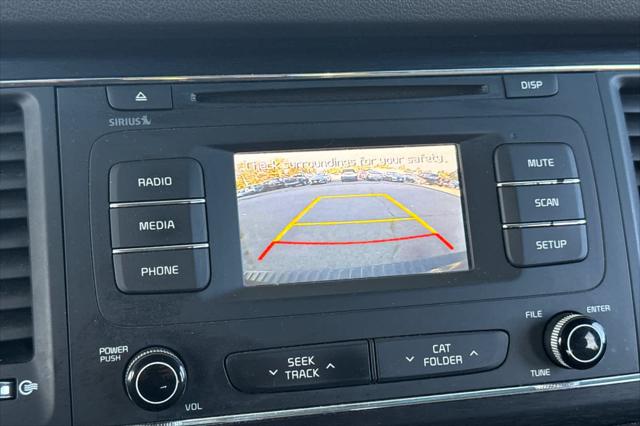 2017 Kia Sedona LX