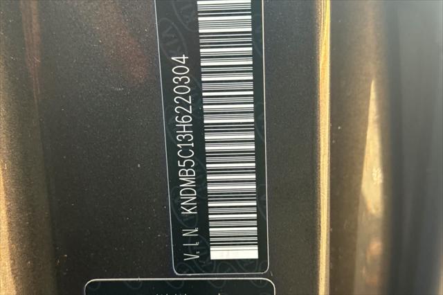 2017 Kia Sedona LX