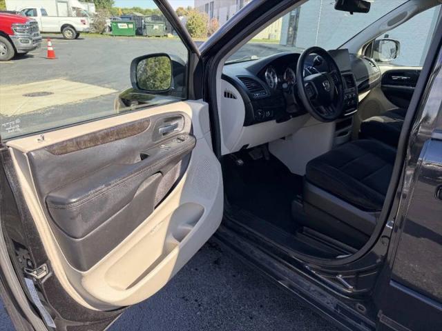 2013 Dodge Grand Caravan SE