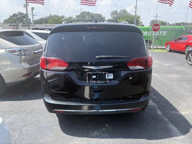 2019 Chrysler Pacifica Touring L