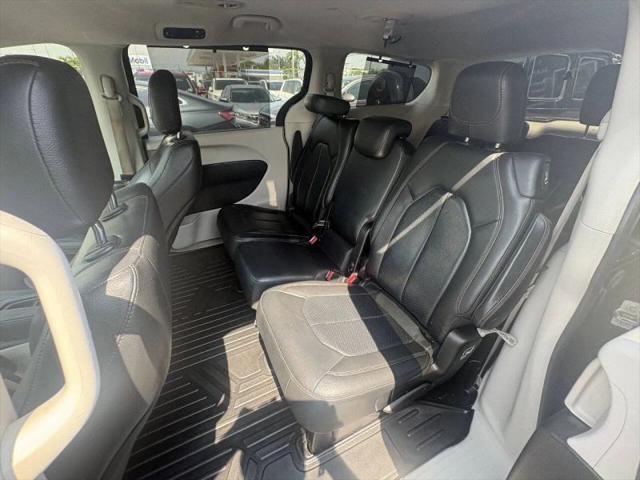 2019 Chrysler Pacifica Touring L