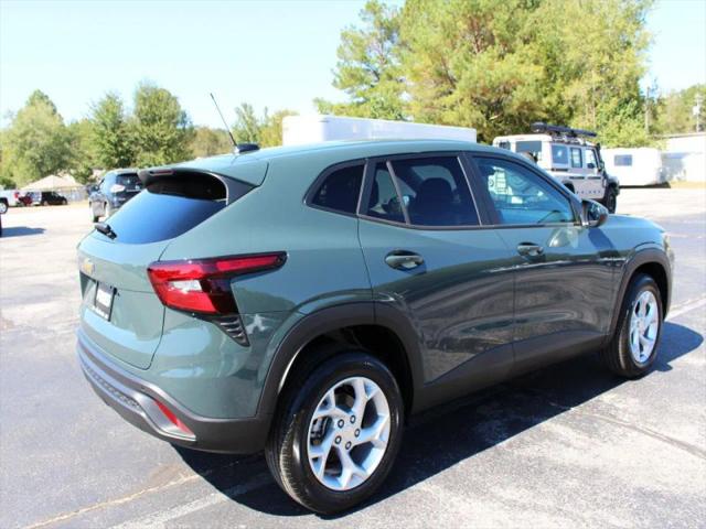 2026 Chevrolet Trax FWD LS