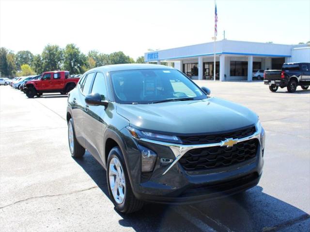 2026 Chevrolet Trax FWD LS