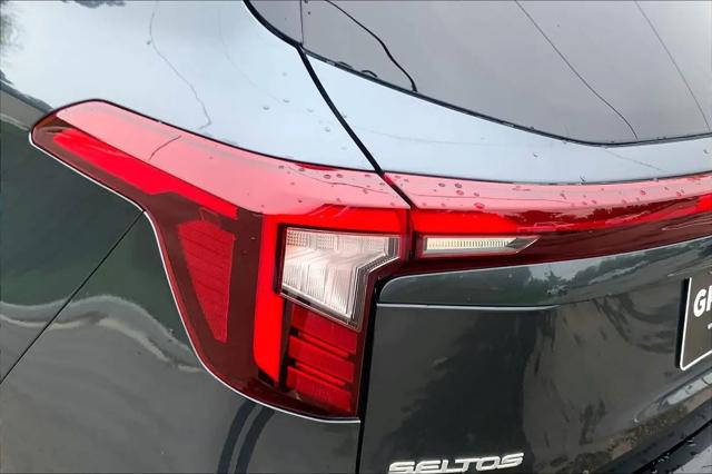 2025 Kia Seltos EX