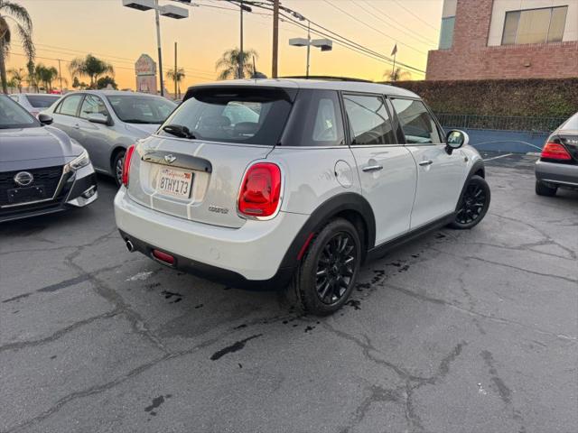 2016 MINI Hardtop Cooper