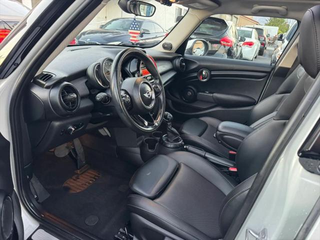 2016 MINI Hardtop Cooper
