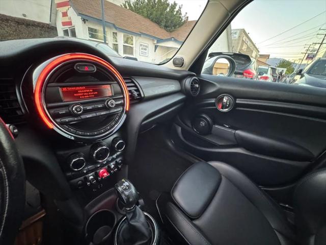 2016 MINI Hardtop Cooper