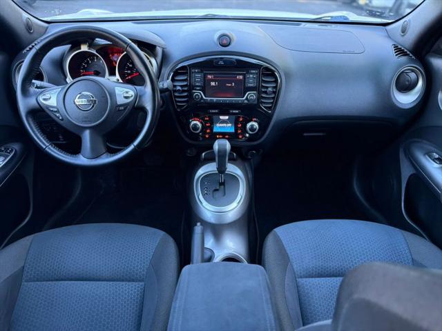 2015 Nissan JUKE SV