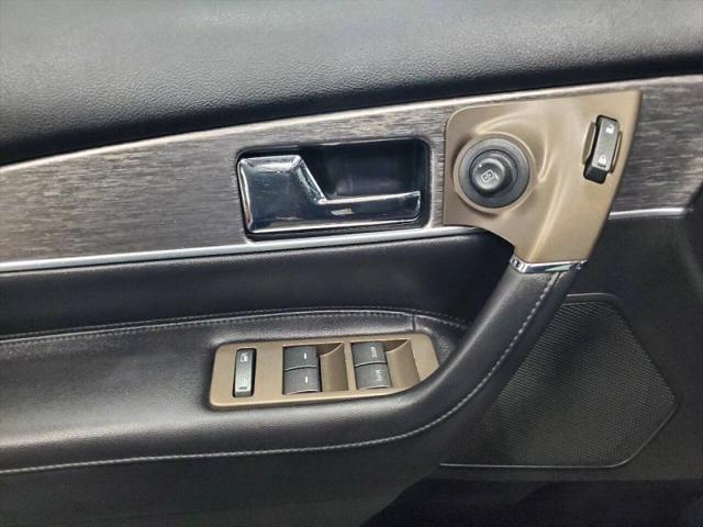 2012 Lincoln MKX Base