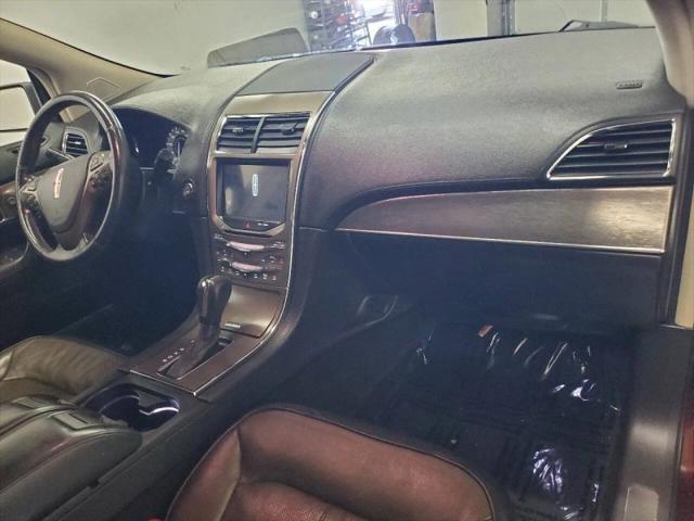 2012 Lincoln MKX Base