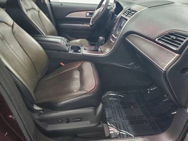 2012 Lincoln MKX Base