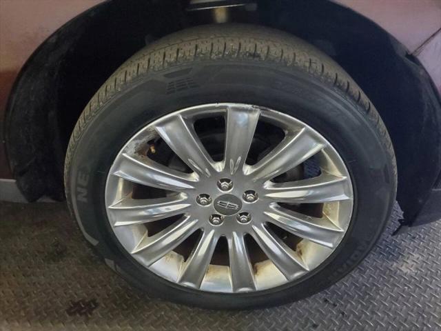 2012 Lincoln MKX Base