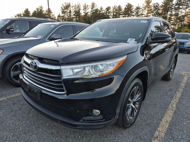 2016 Toyota Highlander XLE V6 for sale in Milford, NH