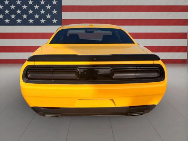 2018 Dodge Challenger SXT Plus
