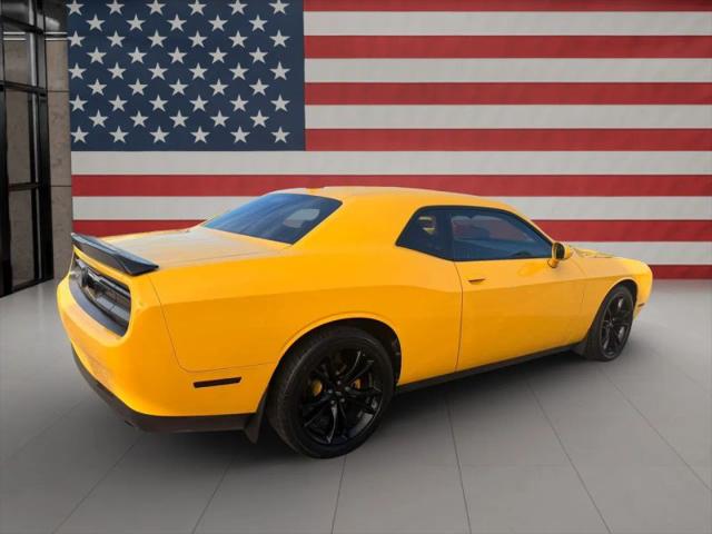 2018 Dodge Challenger SXT Plus