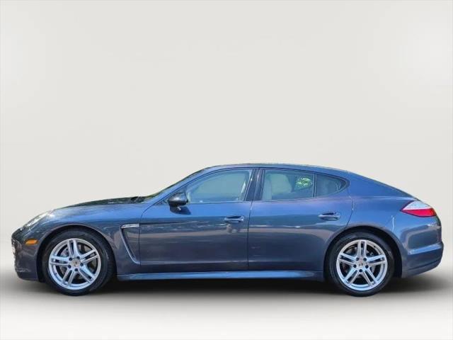 2011 Porsche Panamera 4