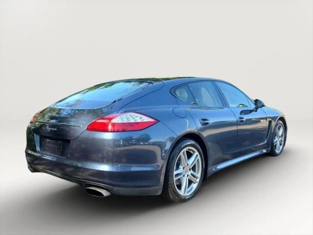 2011 Porsche Panamera 4