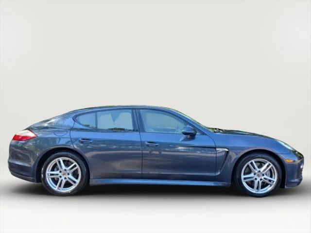 2011 Porsche Panamera 4