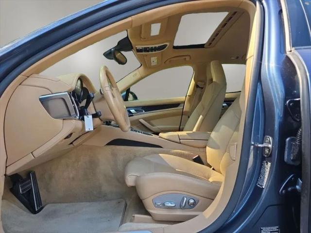 2011 Porsche Panamera 4