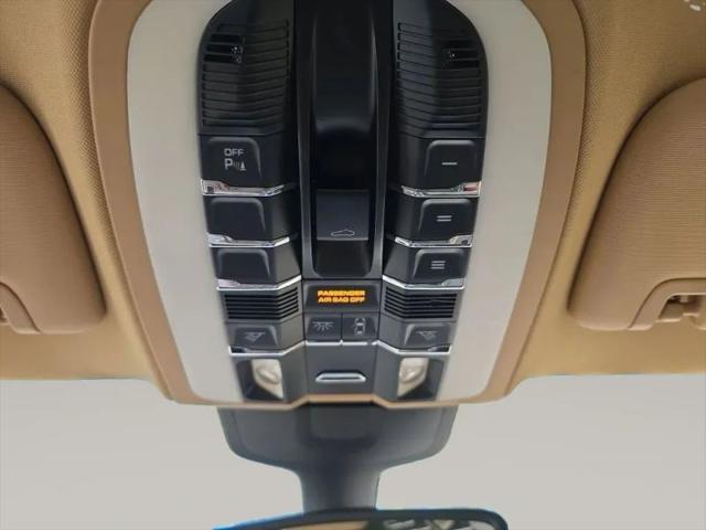 2011 Porsche Panamera 4