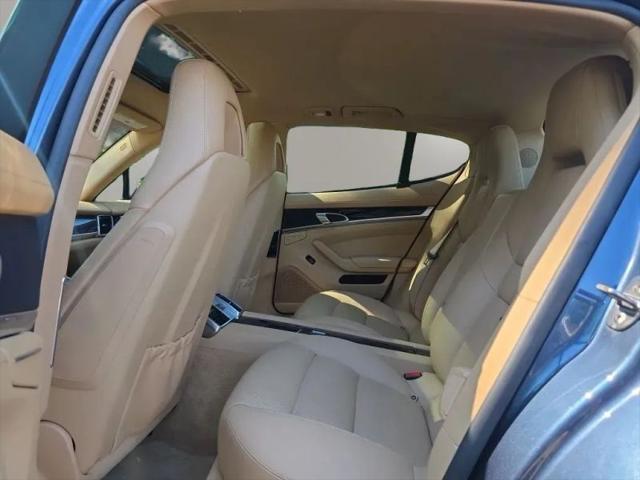 2011 Porsche Panamera 4