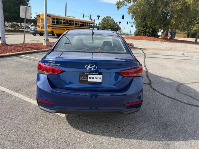 2020 Hyundai Accent SE