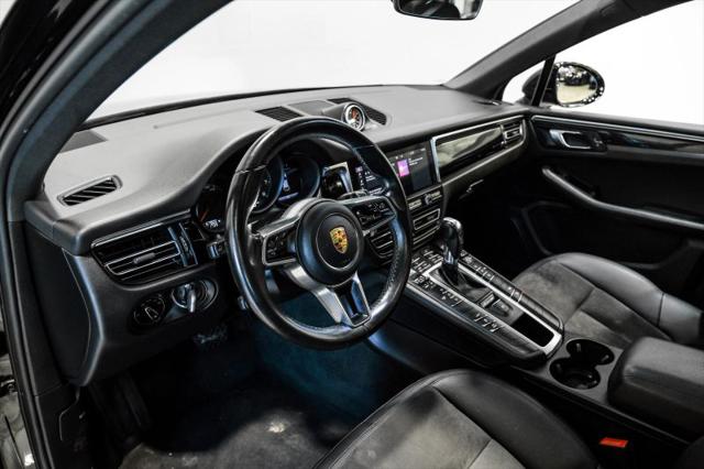 2020 Porsche Macan Base