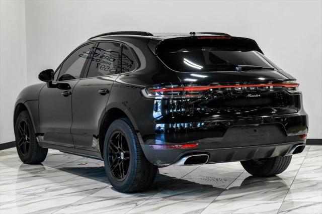 2020 Porsche Macan Base