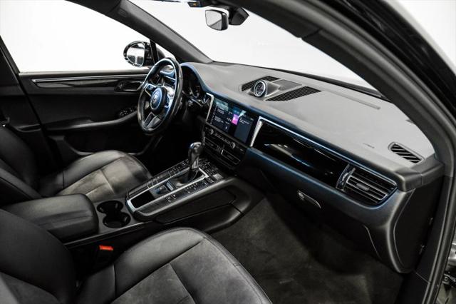 2020 Porsche Macan Base