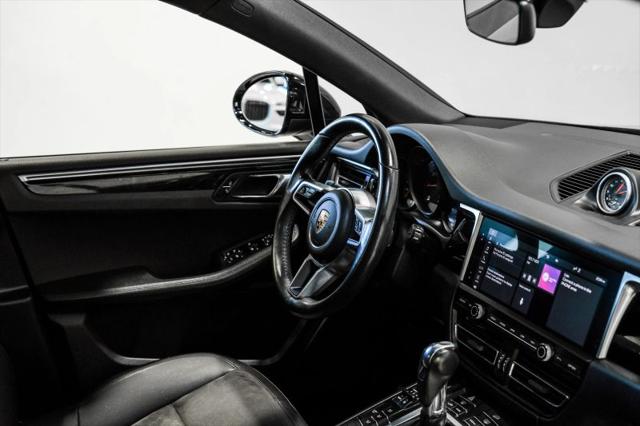 2020 Porsche Macan Base