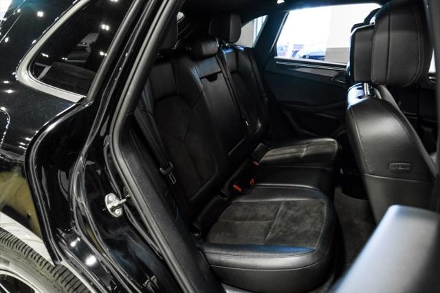 2020 Porsche Macan Base